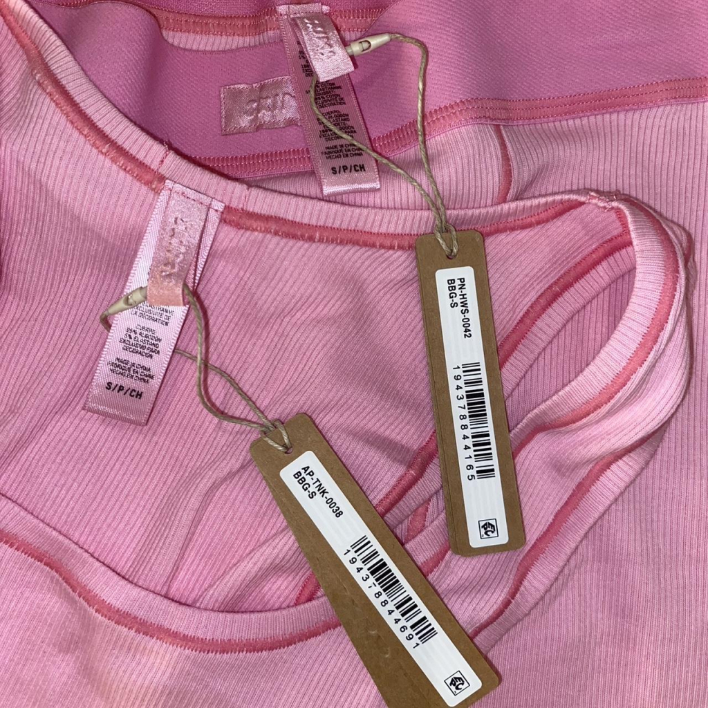 Skims Women's Pink Pajamas - Image 5