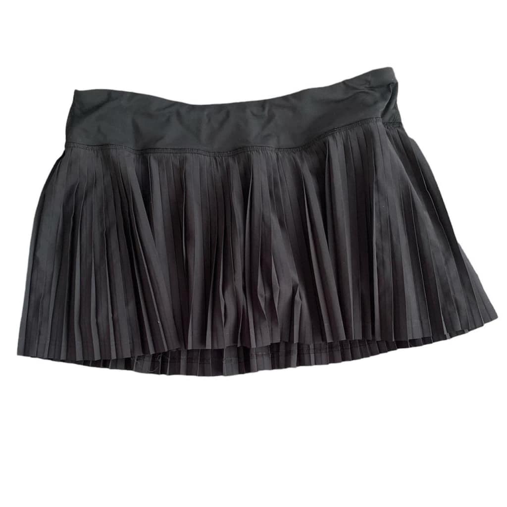 black lululemon tennis skirt