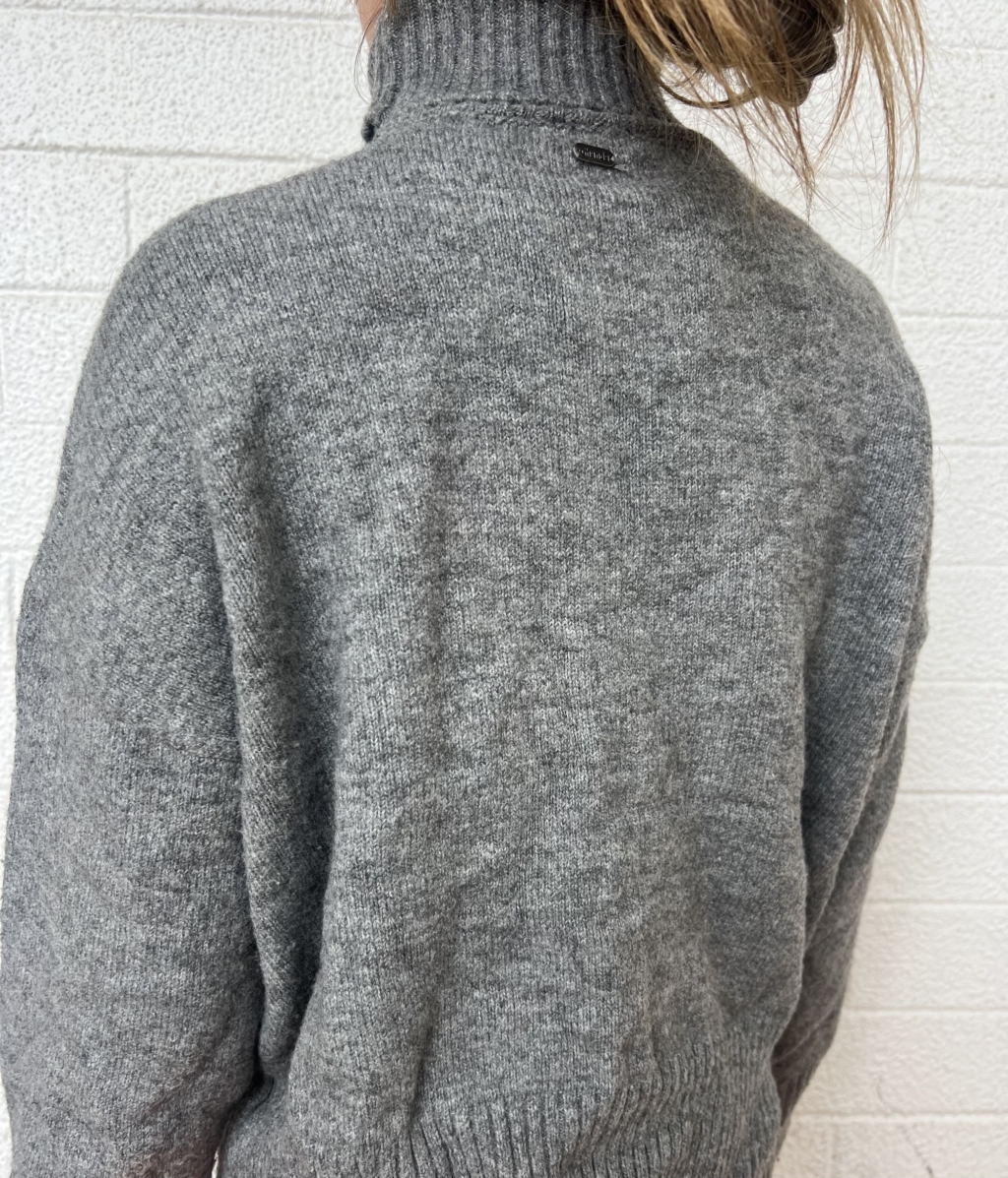 Sweater - Image 2