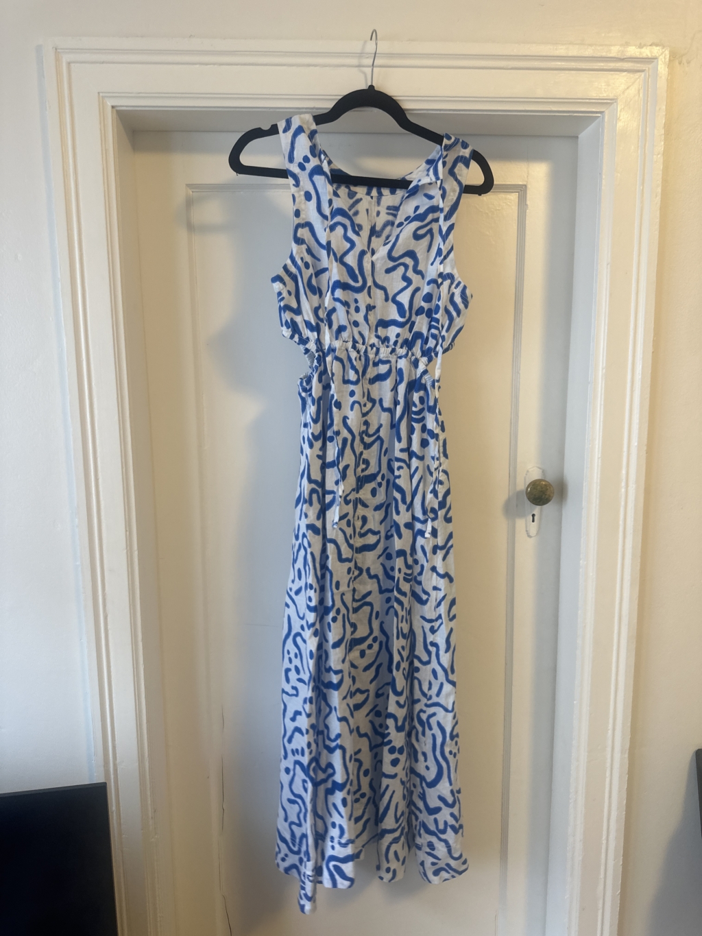 JAG blue cutout dress - Image 3