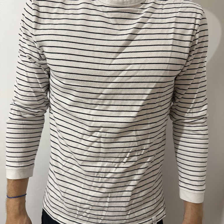White jumper with blue horizontal stripes, perfect condition