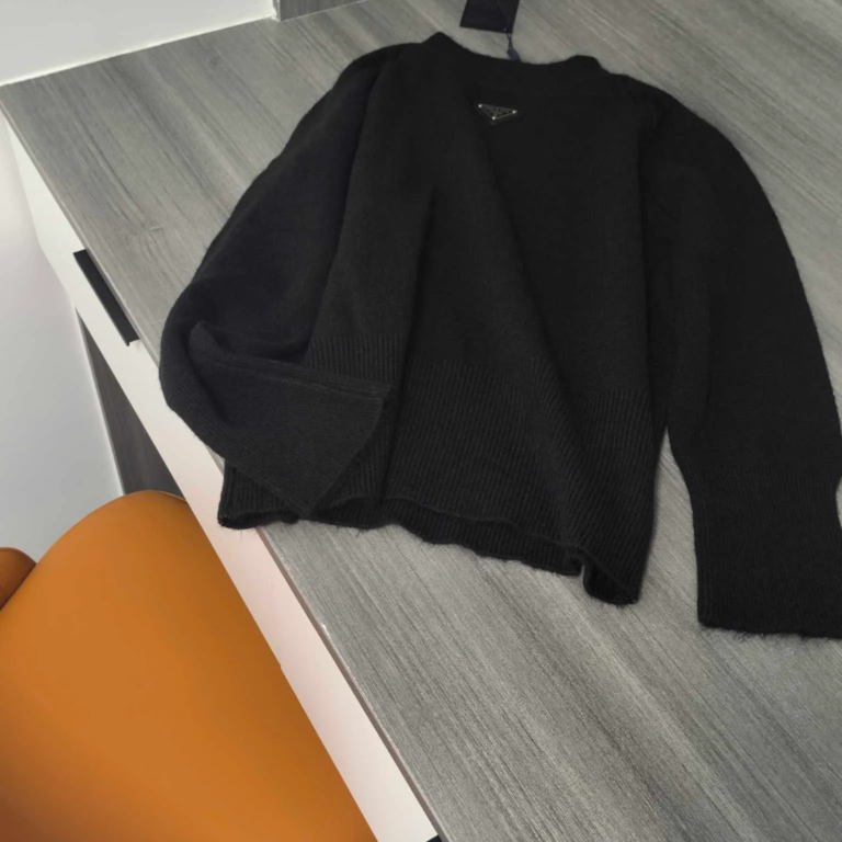 PRADA sweaters (unisex)