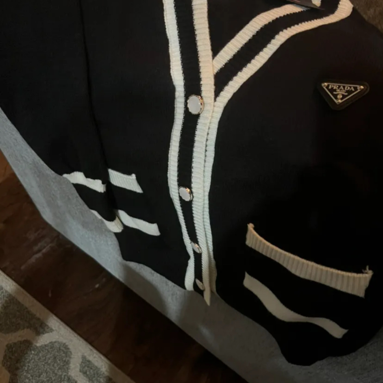 Gucci buttoned cardigan (unisex)