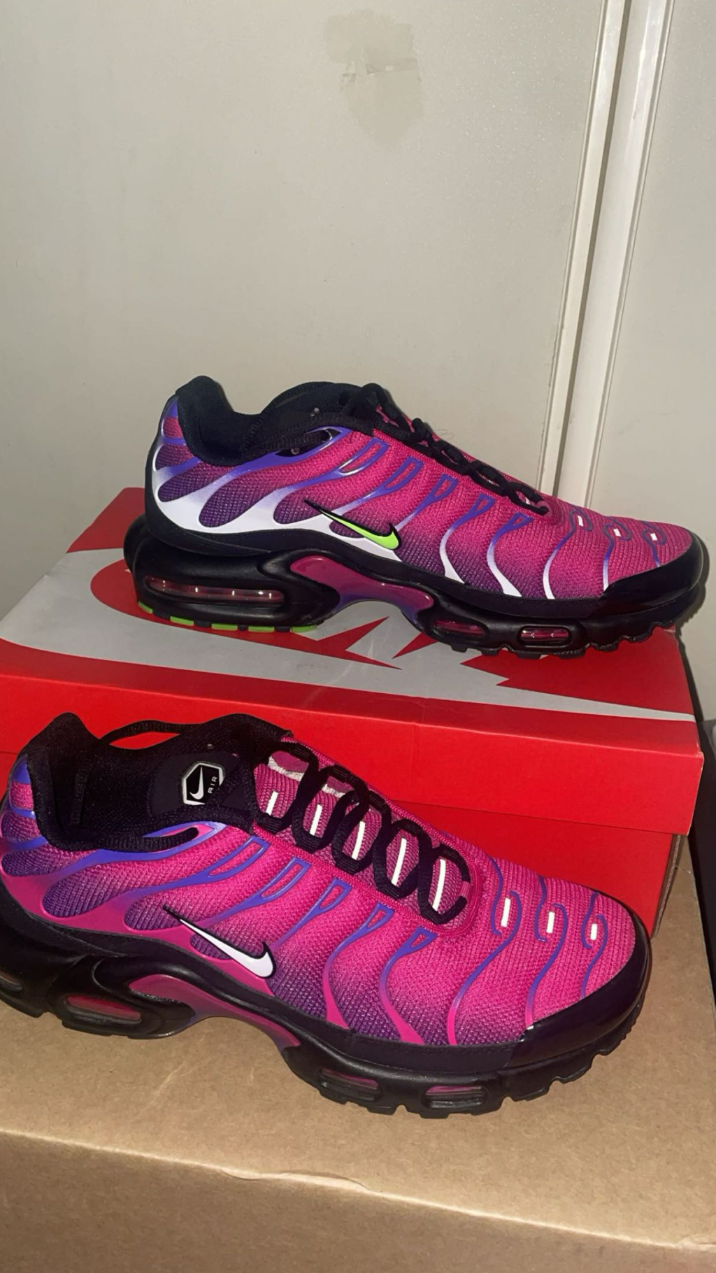 Nike tn “fireberry” US10