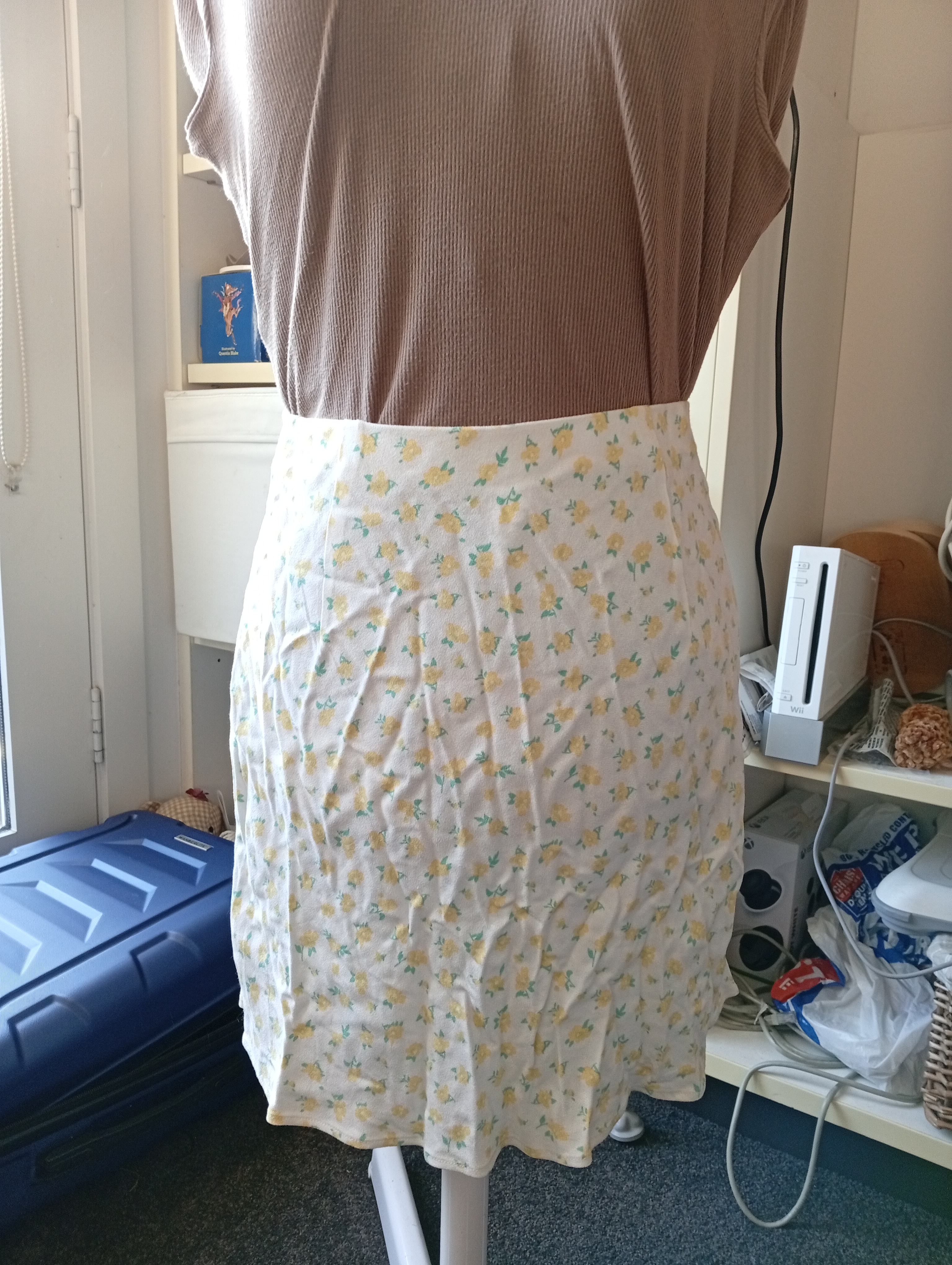 Kmart yellow flower skirt