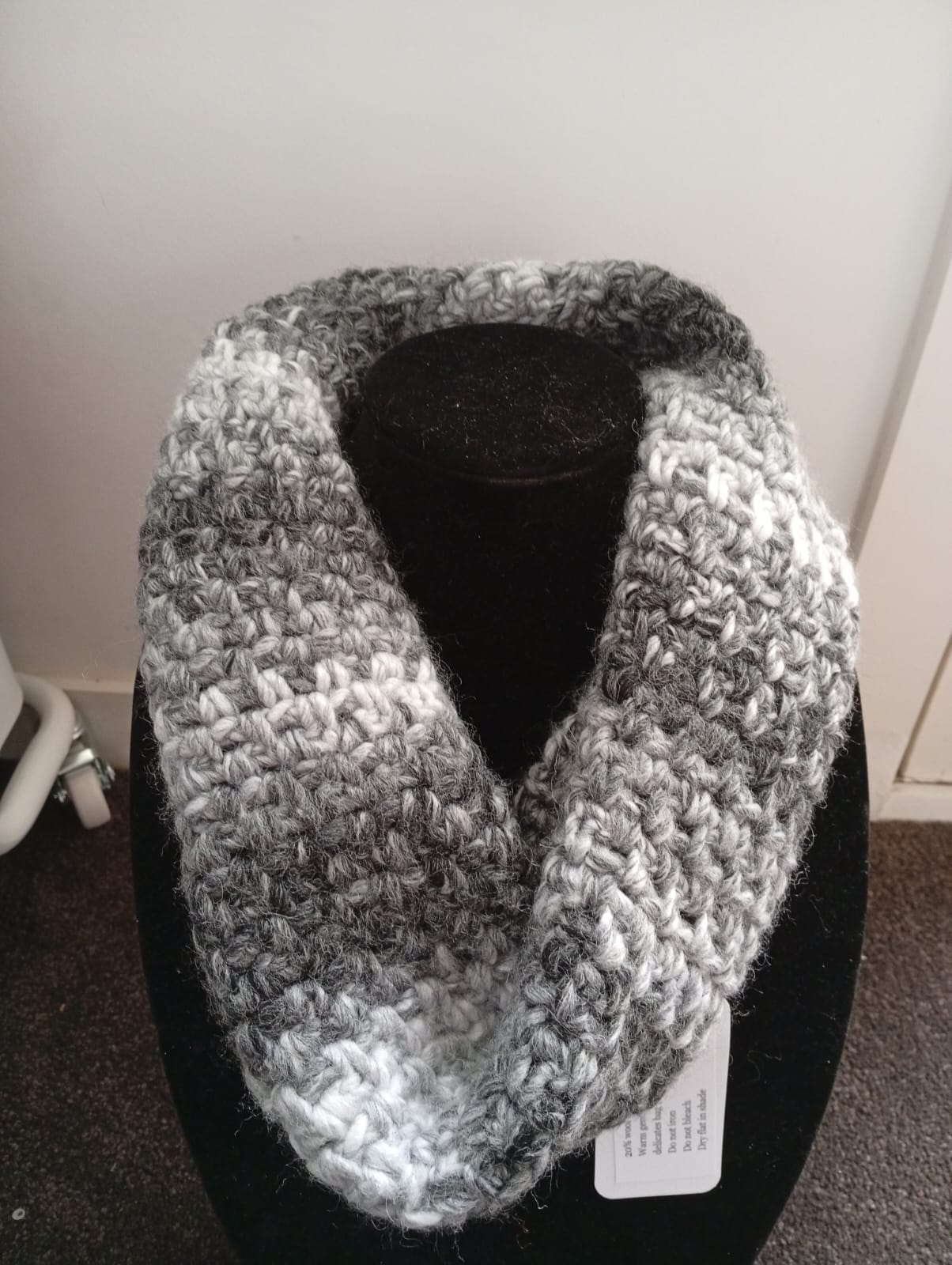 handmade crochet monotone neckwarmer